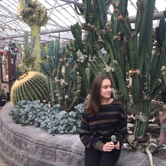 Meet your Posher, Katelyn - Picture 1 of 1